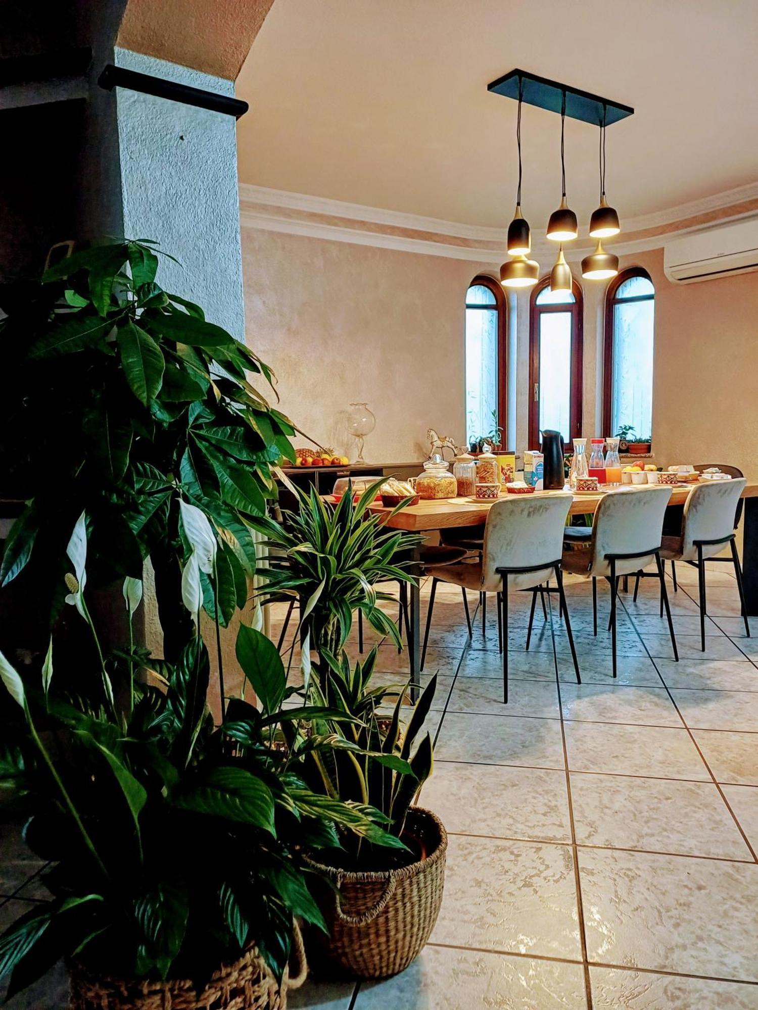 Bed and Breakfast Monti E Mare Lanusei Exterior foto